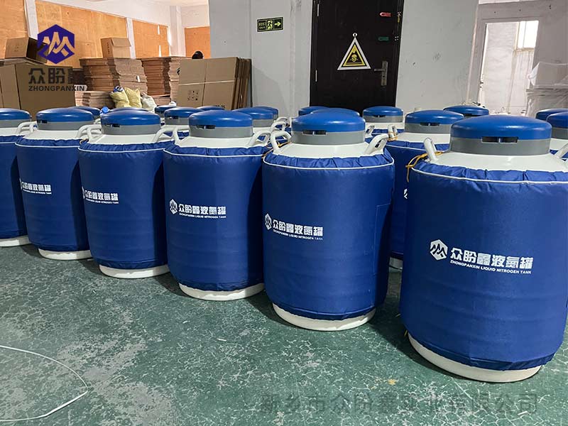 畜牧液氮罐冷冻牛冻精使用的注意事项