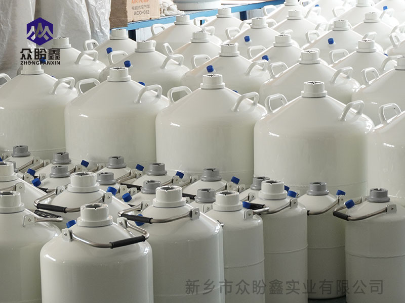 液氮罐和杜瓦瓶怎么区分?看完不再选错设备
